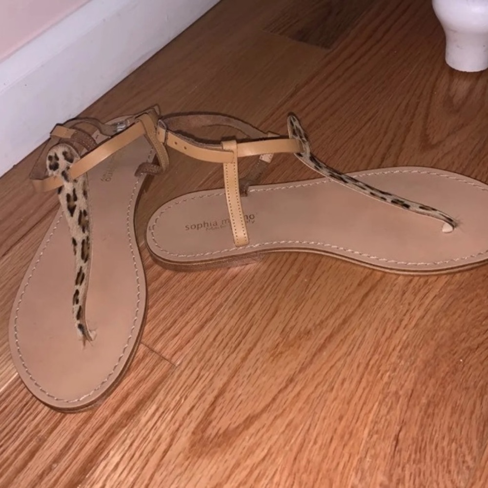Sandals - Picture 2 of 3